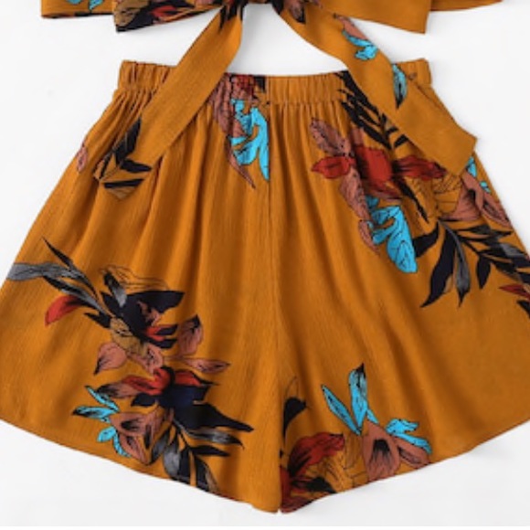 2 piece set - Picture 2 of 2